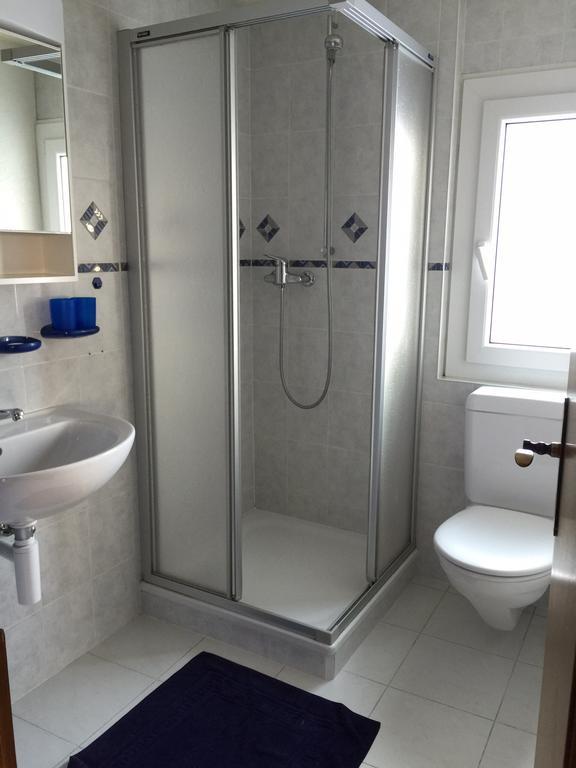 Le Central - Chambres D'Hote Grone Room photo
